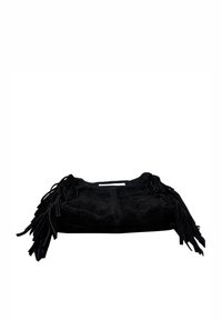 Czarna torebka zamszowa z frędzlami po bokach, o prostej, prostokątnej formie i gładkiej fakturze.