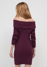 Calliope Tubino - violet