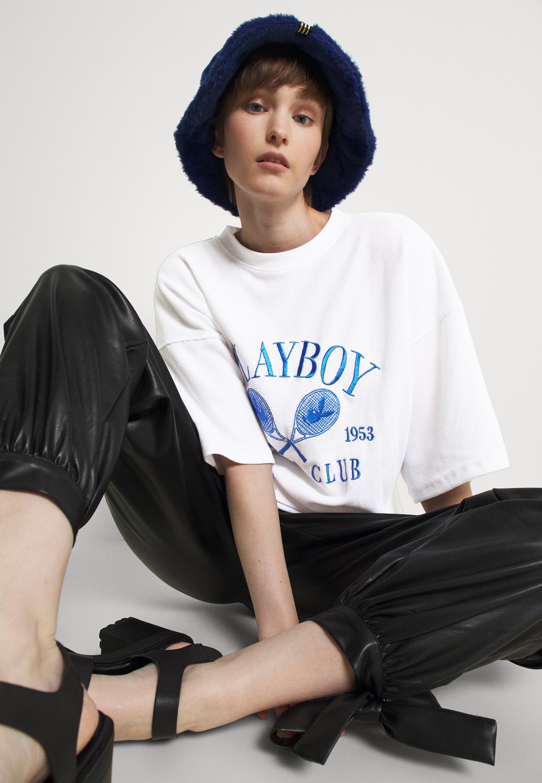 Missguided PLAYBOY SPORTS OVERSIZE - T-shirt print - white/wit - Zalando.nl