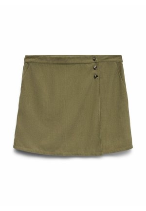 Oliven grøn nederdel med en glat tekstur, der har tre mørke knapper foran og sidelommer. Let A-formet silhuet.