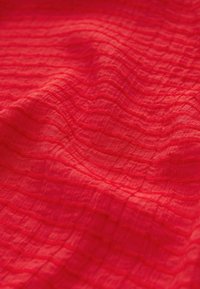 Next Strandkiegészítő - red textured