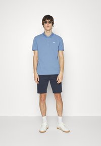 HUGO DONOS - Polo - medium blue