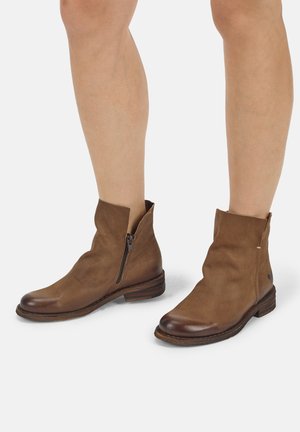 Felmini STIEFELETTE - Enkelkaarsjes - cobre