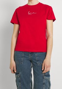 Karl Kani T-shirts print - red