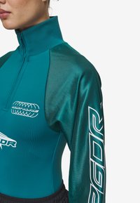 Pegador TAKAYA - Pikkade varrukatega topp - urban turquoise