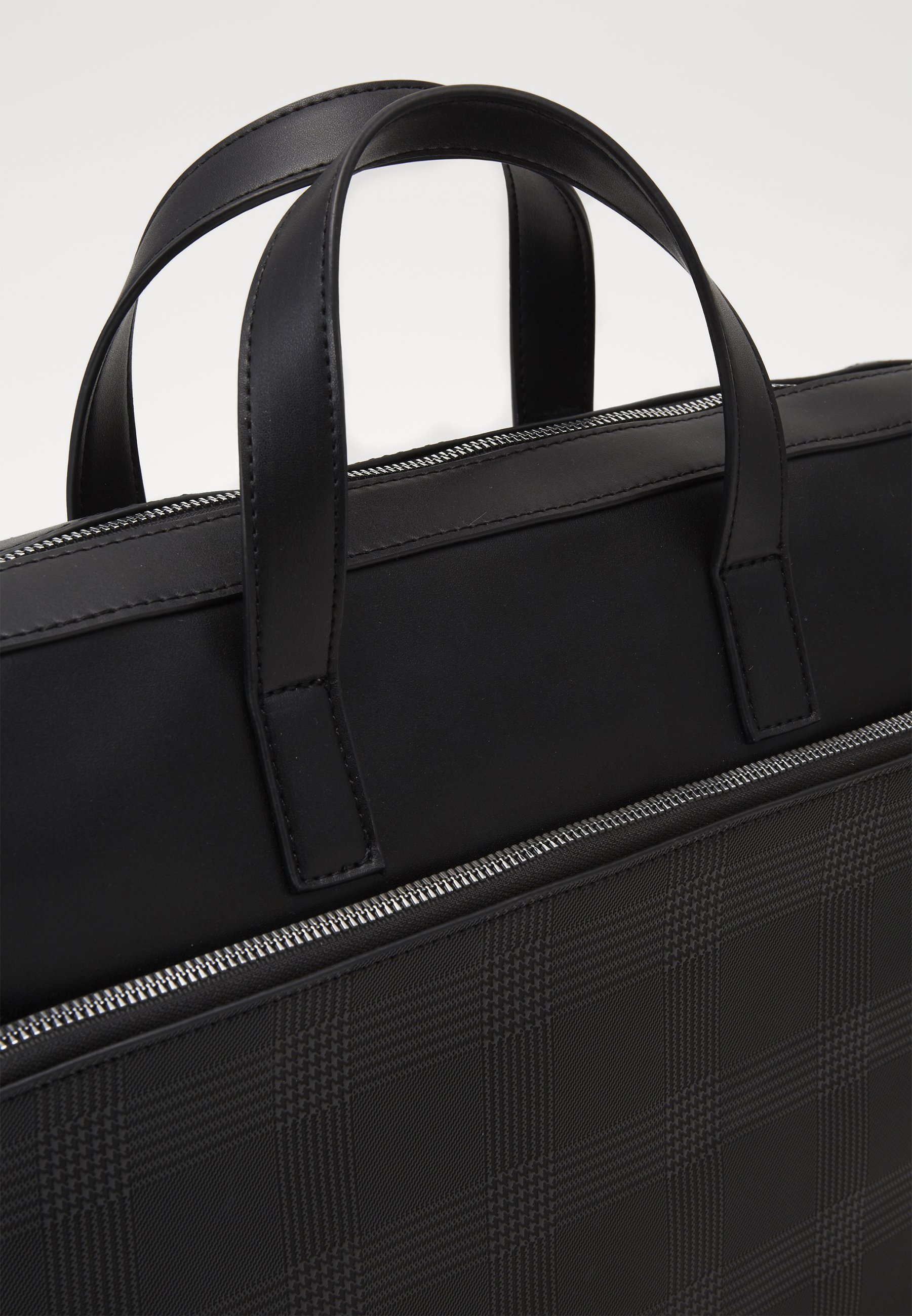Pier One Dataveske black Zalando.no Pier One Dataveske black Zalando.no