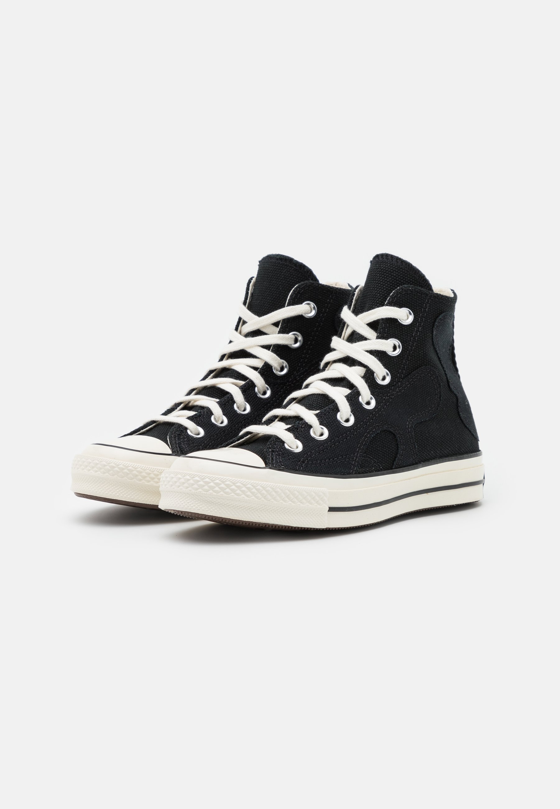 converse almost black