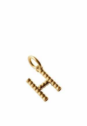Colgante de oro con forma de letra "H" con cuentas y un lazo para sujetar a un collar o pulsera, sobre fondo blanco.