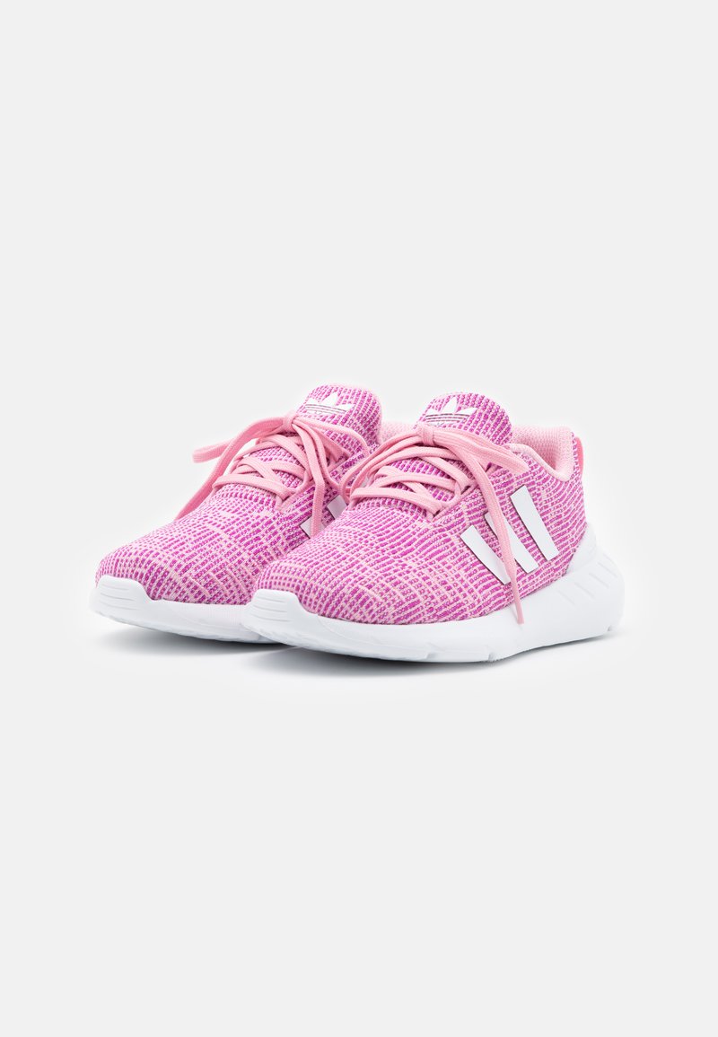 Womens Pink Adidas Shoes Size 12 atelieryuwa.ciao.jp