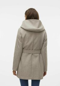 Vero Moda VMPOPLIVA  - Abrigo corto - silver mink