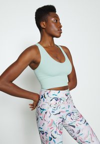 Athleta AURORA SEAMLESS CROP TANK - Top - paradiso blue