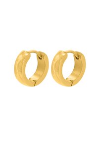 Gouden hoepel oorringen met een gepolijste afwerking en een uniek geometrisch ontwerp. Beide oorringen zijn rond en hebben een veilige scharniersluiting.