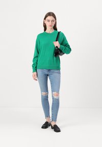 Lacoste ADY - Svetr - fluorine green