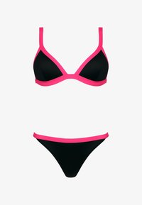 Niewybrane, czarny sportowy