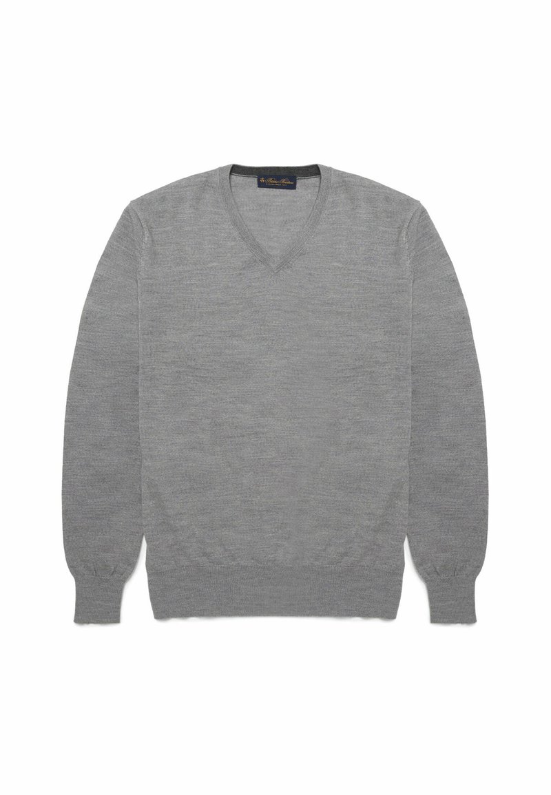 Grijze v-hals trui gemaakt van zacht gebreid materiaal met lange mouwen, geribde manchetten en een gladde textuur, met een klassiek ontwerp en een lichtgewicht pasvorm.
