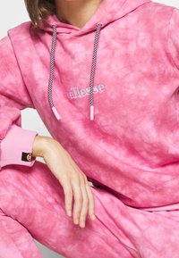 Ellesse Träningsbyxor - pink