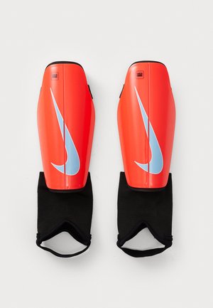 CHARGE - Leggbeskyttere - bright crimson/black/royal tint