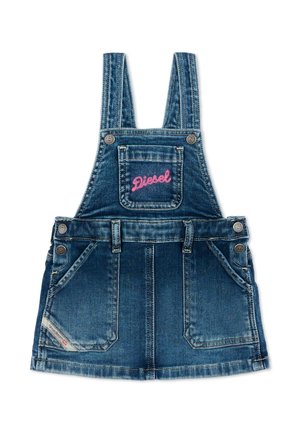 Vestito salopette in denim con bretelle regolabili, tasca frontale ricamata con "Diesel" in rosa, due tasche laterali e dettagli con bottoni in vita.