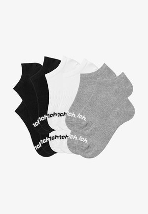 Paquete múltiple de calcetines tobilleros en negro, blanco y gris. Presenta textura acanalada y logotipo en los puños. Material de punto suave.