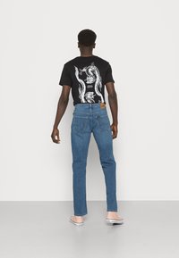 Lee BROOKLYN - Calças de ganga de perna direita - dark nelson