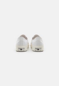 Converse CHUCK 70 UNISEX - Tenisky - white/vintage white/black