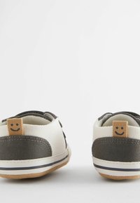Next TWO STRAP PRAM  - Sportcipő - monochrome black white smiley