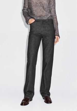 Massimo Dutti LOAFERS WITH GLOSSY FINISH - Scarpe senza lacci - dark brown