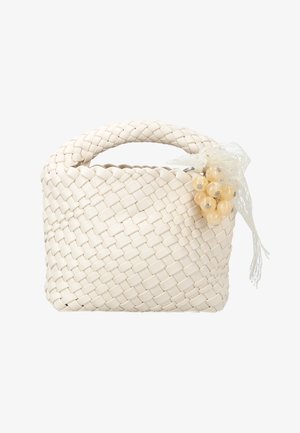 Kleine witte geweven handtas met een gebogen handvat, versierd met een cluster van beige kralen en een witte kanten strik.