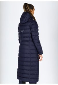 Swedemount ÖSTERSUND - Πουπουλένιο μπουφάν - dk. navy dk. navy