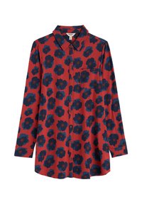 Czerwona koszula z długim rękawem, zdobiona kwiecistym wzorem, z granatowymi kwiatami i kieszonką na piersi. Miękka tkanina z kołnierzykiem zapinanym na guziki.