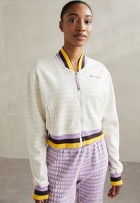 Puma LEMLEM JACKET - Užtrauktuku užsegamas treningas - warm white