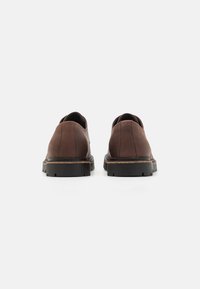 Birkenstock HIGHWOOD LACE REGULAR - Stringate sportive - habanna