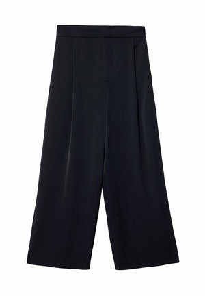 Pantaloni neri a gamba larga realizzati in tessuto leggero. Presentano una parte anteriore plissettata, una vita alta e una vestibilità ampia sulle gambe.