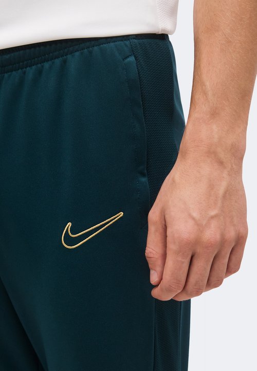 Nike DRI-FIT SOCCER PANTS - Pantalones deportivos - midnight spruce/elemental gold-coloured/metallic gold-coloured — photo 6