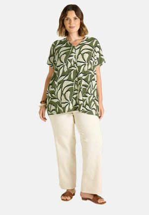 Evans, PLUS SIZE SHORT SLEEVE TOPS. - Camiseta estampada - green