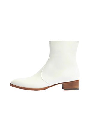 Støvletter - white - calf