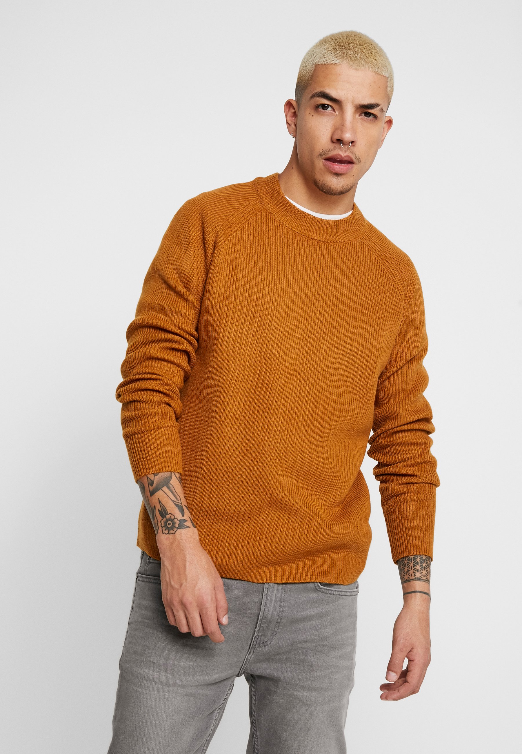 mustard fisherman jumper