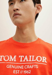 TOM TAILOR Print T-shirt - grenadine red