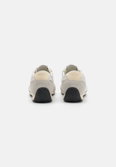 rag & bone RETRO RUNNER SLIM - Tossud - silver