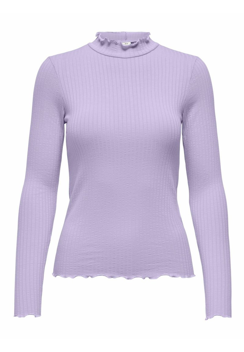 Lyse lilla langærmet top med ribbet tekstur, høj krave og flæsekant. Nederkanten har en bølget snitform.