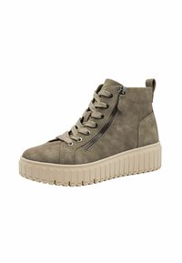 Baskets montantes en suede olive avec des lacets à l'avant, une fermeture éclair sur le côté et une épaisse semelle en caoutchouc beige avec un motif strié.
