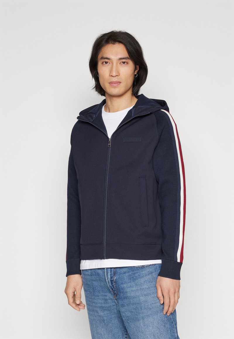 Tommy Hilfiger MIXED MEDIA HOODED SWEATER Summer jacket desert sky