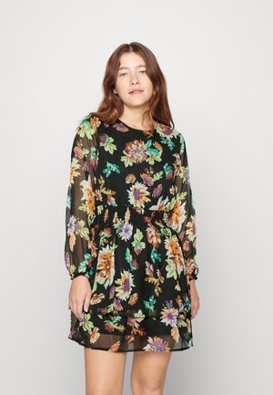 ONLY Petite ONLJAMILA SMOCK DRESS  - Kjole - black