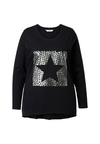 Zwarte longsleeve t-shirt met een zilveren ster tegen een getextureerd rechthoekpatroon. Gemaakt van zachte stof, met een ronde hals.
