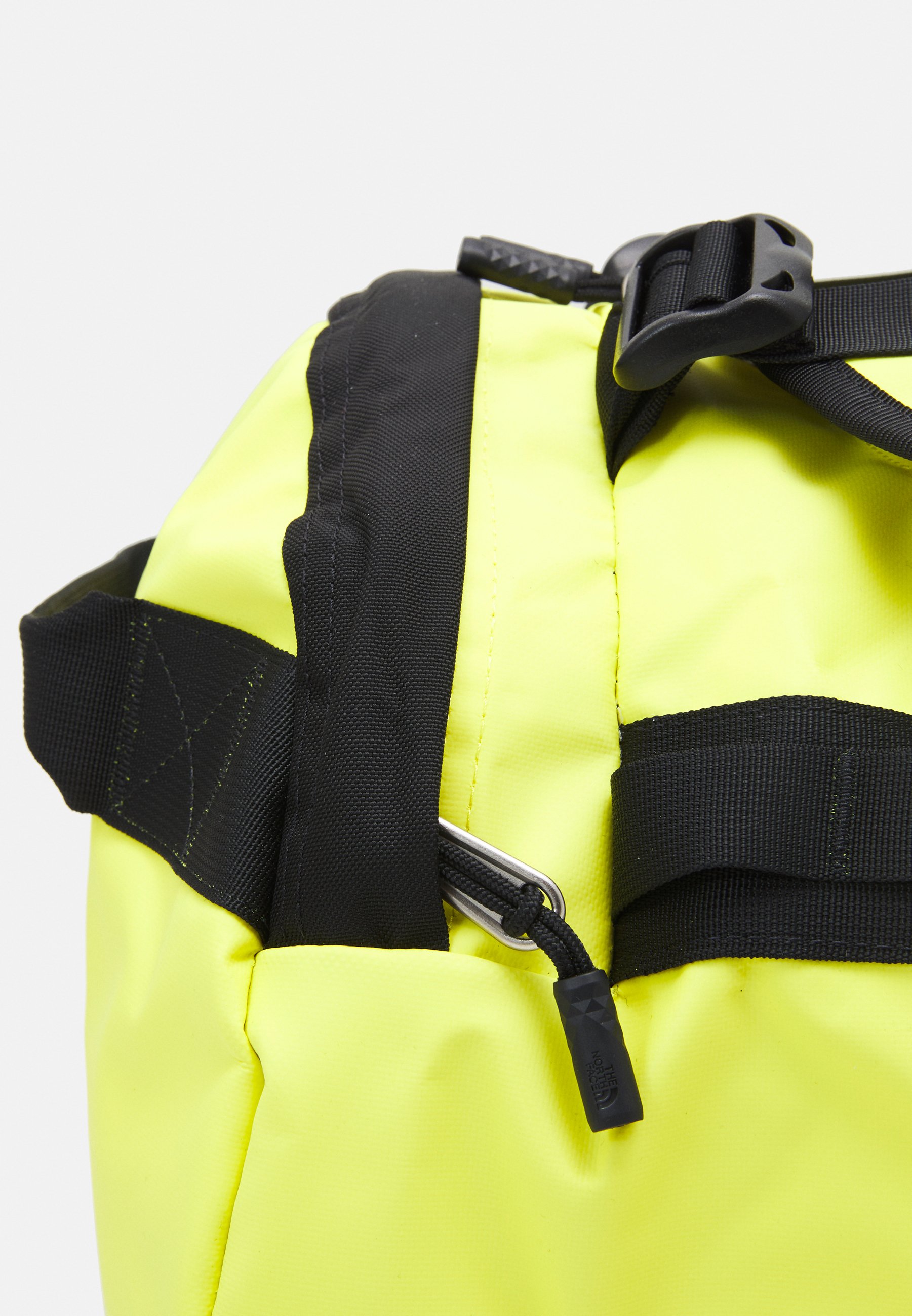 Damen BASE CAMP DUFFEL M UNISEX - Sporttasche Damen BASE CAMP DUFFEL M UNISEX - Sporttasche