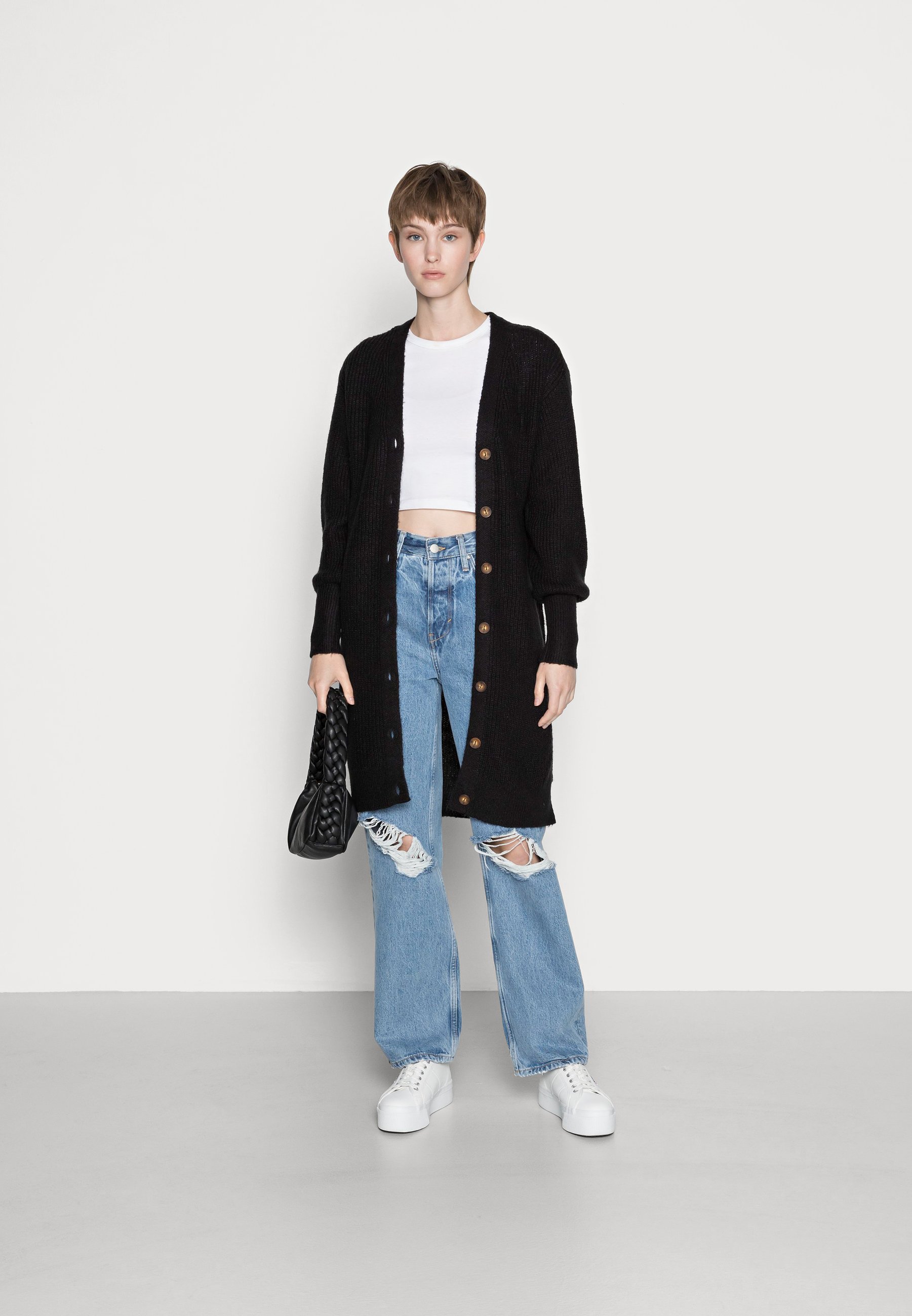 Damen BUTTON LONG CARDIGAN - Strickjacke Damen BUTTON LONG CARDIGAN - Strickjacke