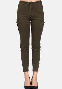 Unausgewählt, khaki