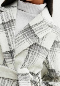 New Look Petite Klassisk kappa / rock - white