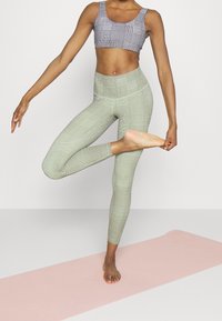 Nike Performance Leggings - olive