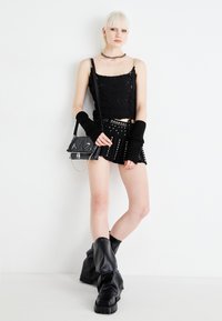 Steve Madden SHUTTER - Plateaulaarzen - black